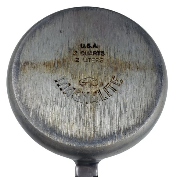 Vintage Magnalite GHC 2 Quart/2 Liter Pot with Lid Double Pour Spouts Made USA - Picture 10 of 10